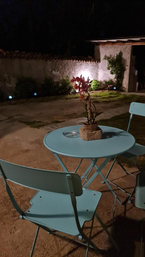 La Tana Dei Corgi Panzió Moncrivello Kültér fotó